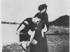 fdr-elleanor-on-beach-in-1920
